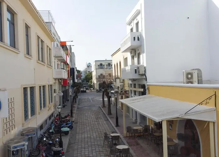 Chrysalis 1 بلدة كوس