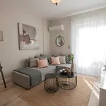 Appartement Chrysalis 1 *