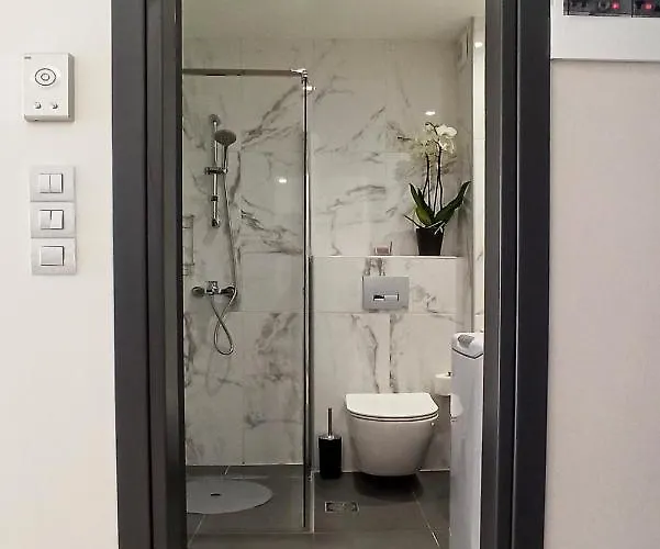 Apartman Chrysalis 1 Kosz