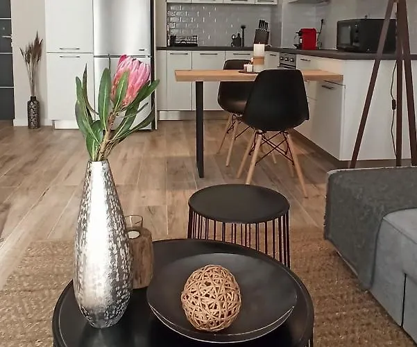 Apartman Chrysalis 1 *